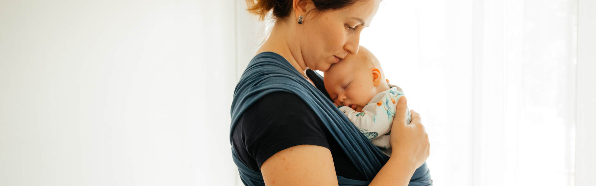 Utiliser écharpe portage bébé en toute confiance